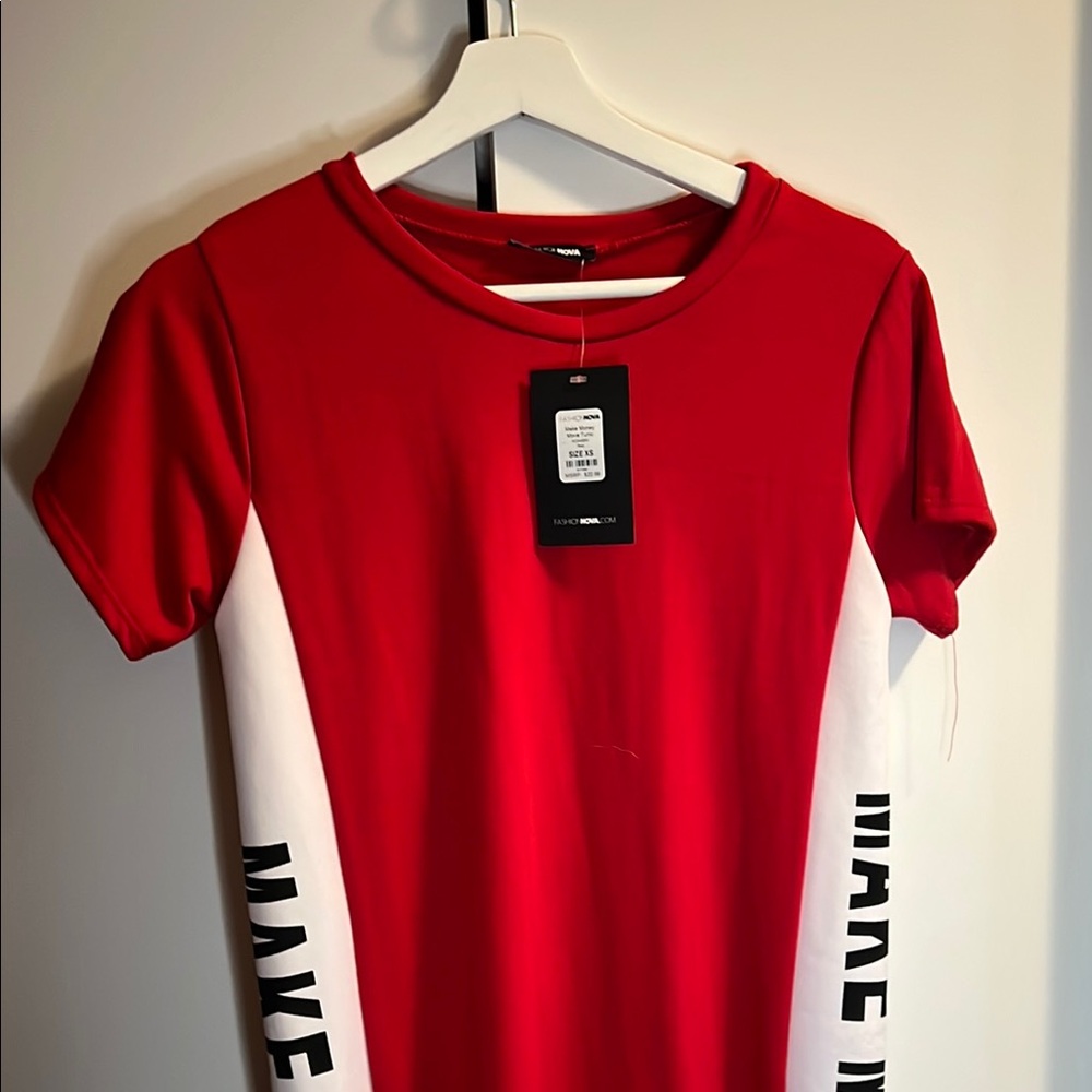 Red Graphic Tunic “make money move”